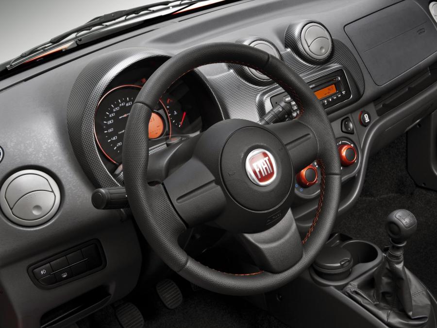  Fiat Uno Sporting 5-Door 2010 года  (фото 9 из 12)